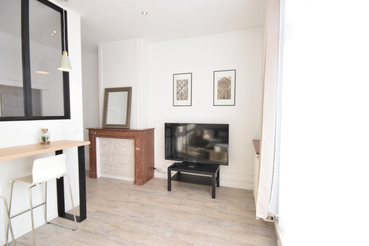 Chic Appart Design - Hyper Centre - Tramway - Free Wifi - Lerelaisdodile12 Valenciennes Exterior foto